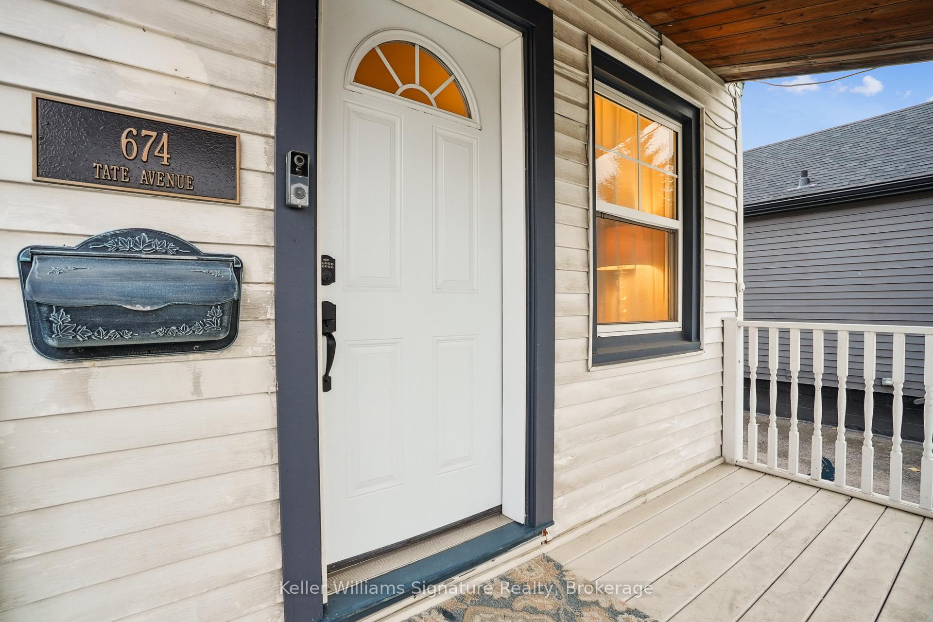 Photo 5 of 674 Tate Avenue, Hamilton, Parkview — HOMEH