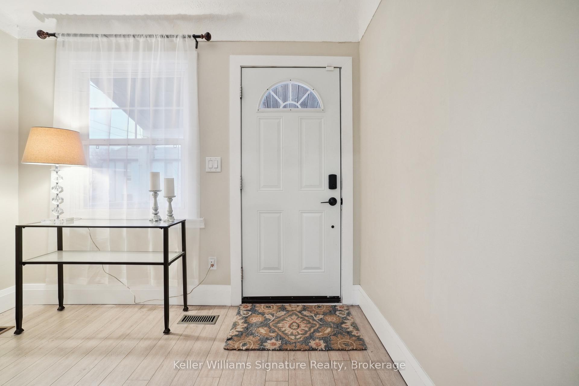 Photo 6 of 674 Tate Avenue, Hamilton, Parkview — HOMEH