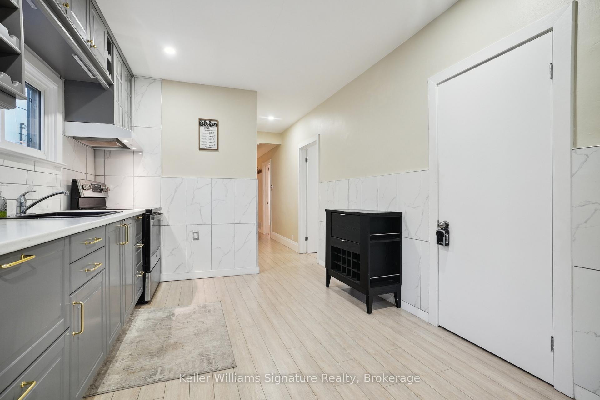 Photo 15 of 674 Tate Avenue, Hamilton, Parkview — HOMEH