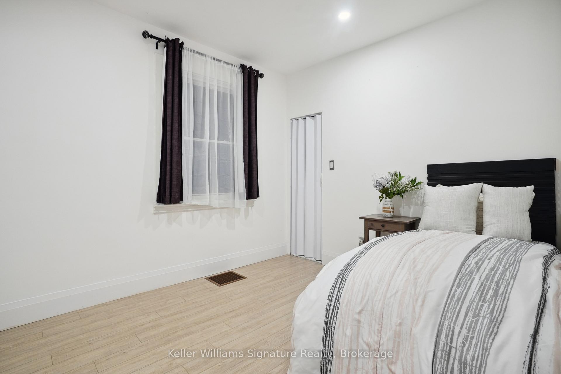Photo 18 of 674 Tate Avenue, Hamilton, Parkview — HOMEH