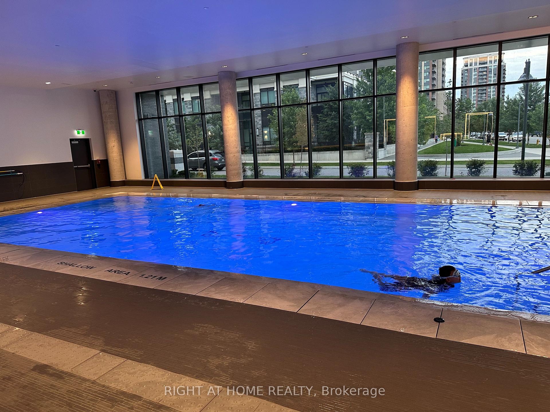 Photo 3 of Unit 828, 38 Water Walk Drive, Markham, Unionville — HOMEH