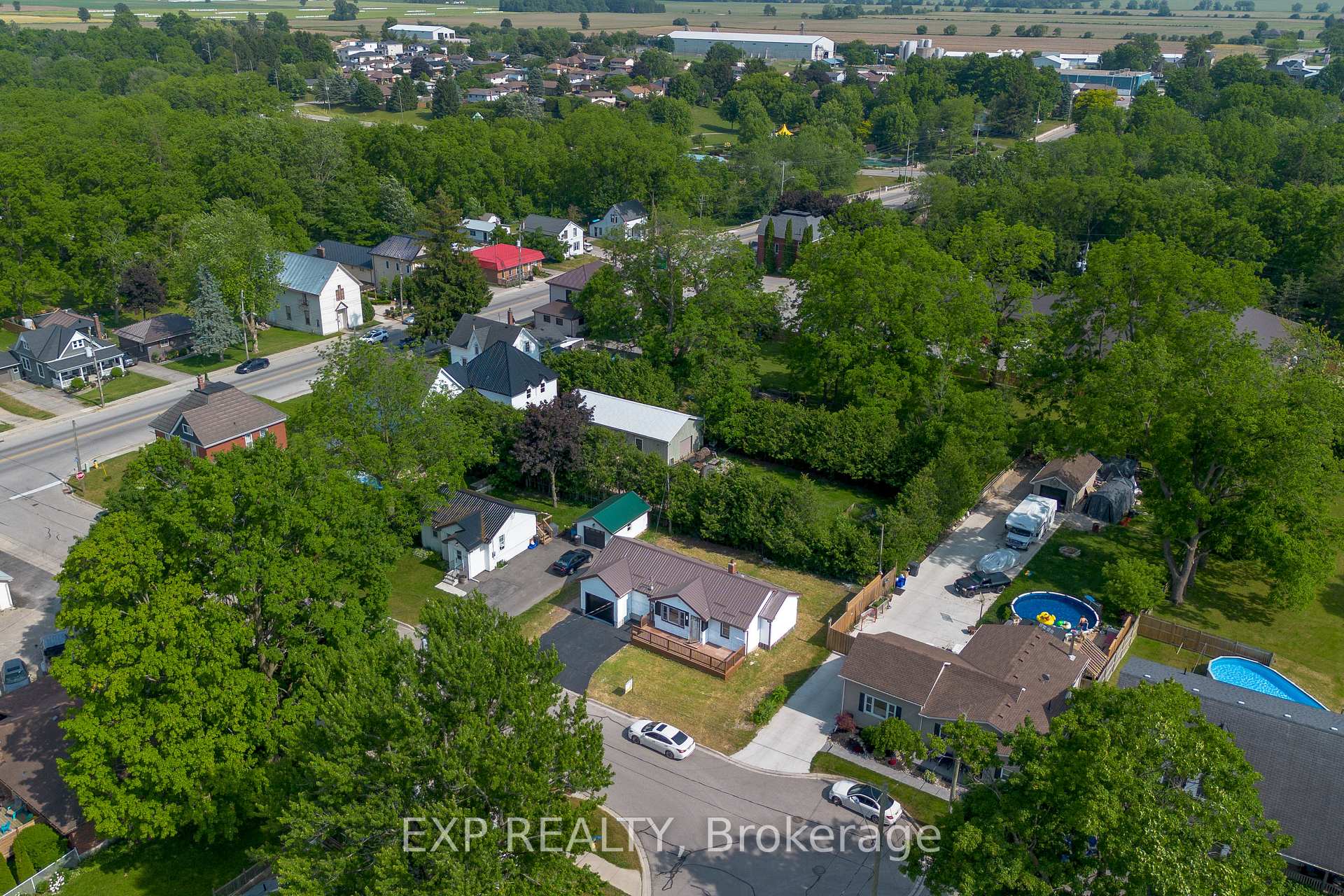 Photo 2 of 149 Copeland Street, Central Elgin, Belmont — HOMEH
