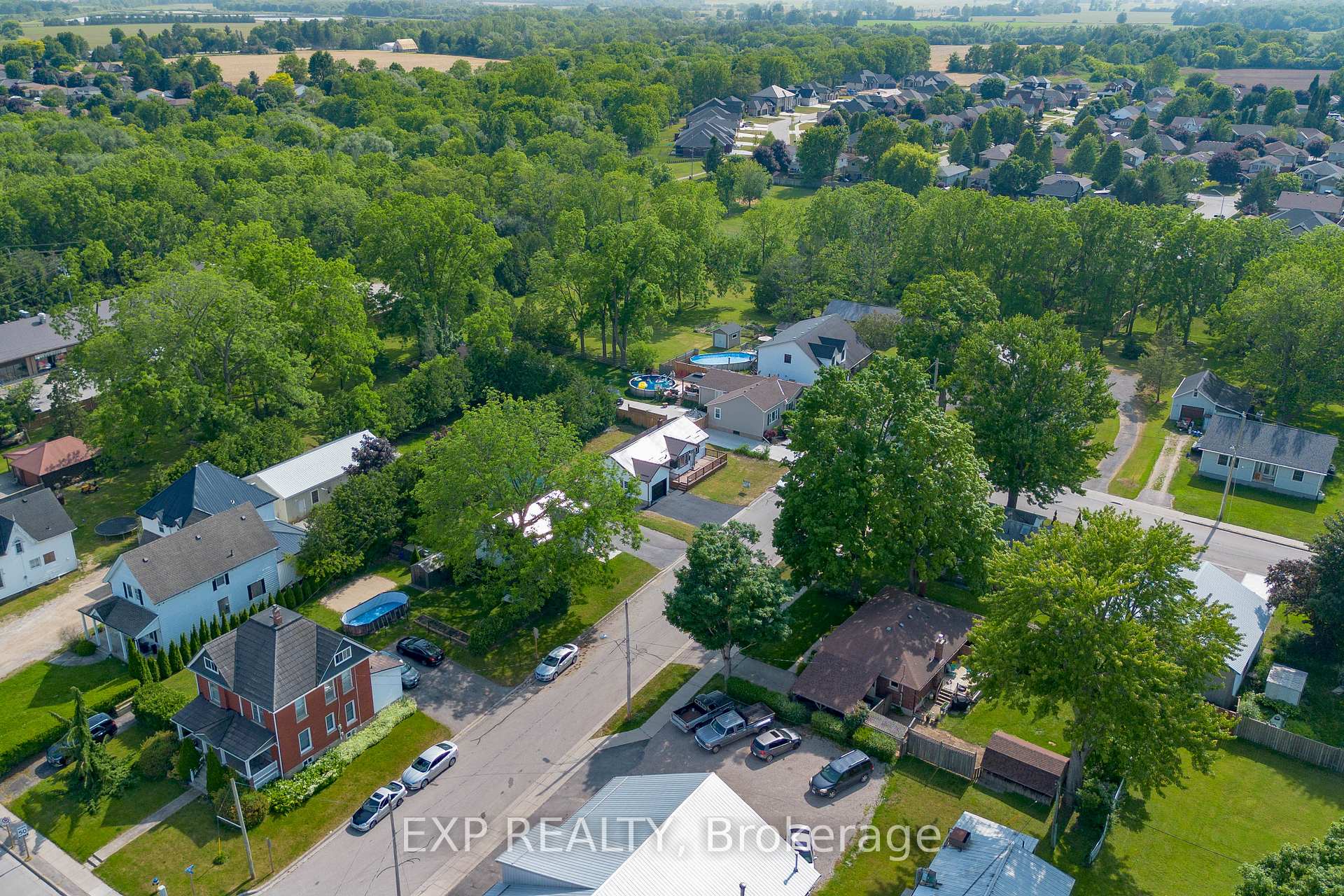 Photo 3 of 149 Copeland Street, Central Elgin, Belmont — HOMEH