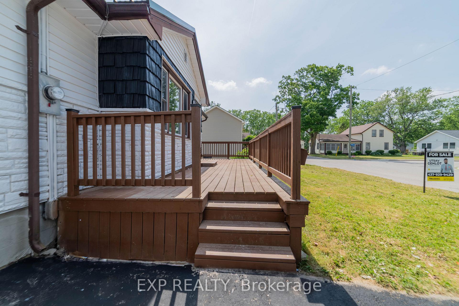 Photo 7 of 149 Copeland Street, Central Elgin, Belmont — HOMEH