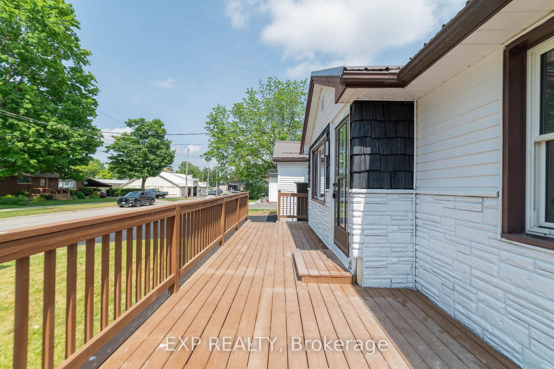 Photo 8 of 149 Copeland Street, Central Elgin, Belmont — HOMEH