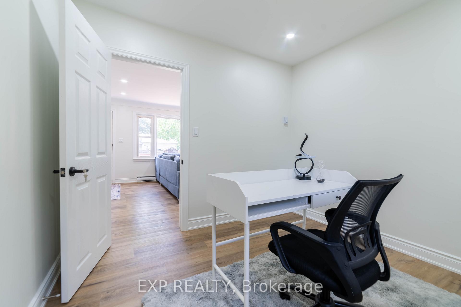 Photo 14 of 149 Copeland Street, Central Elgin, Belmont — HOMEH