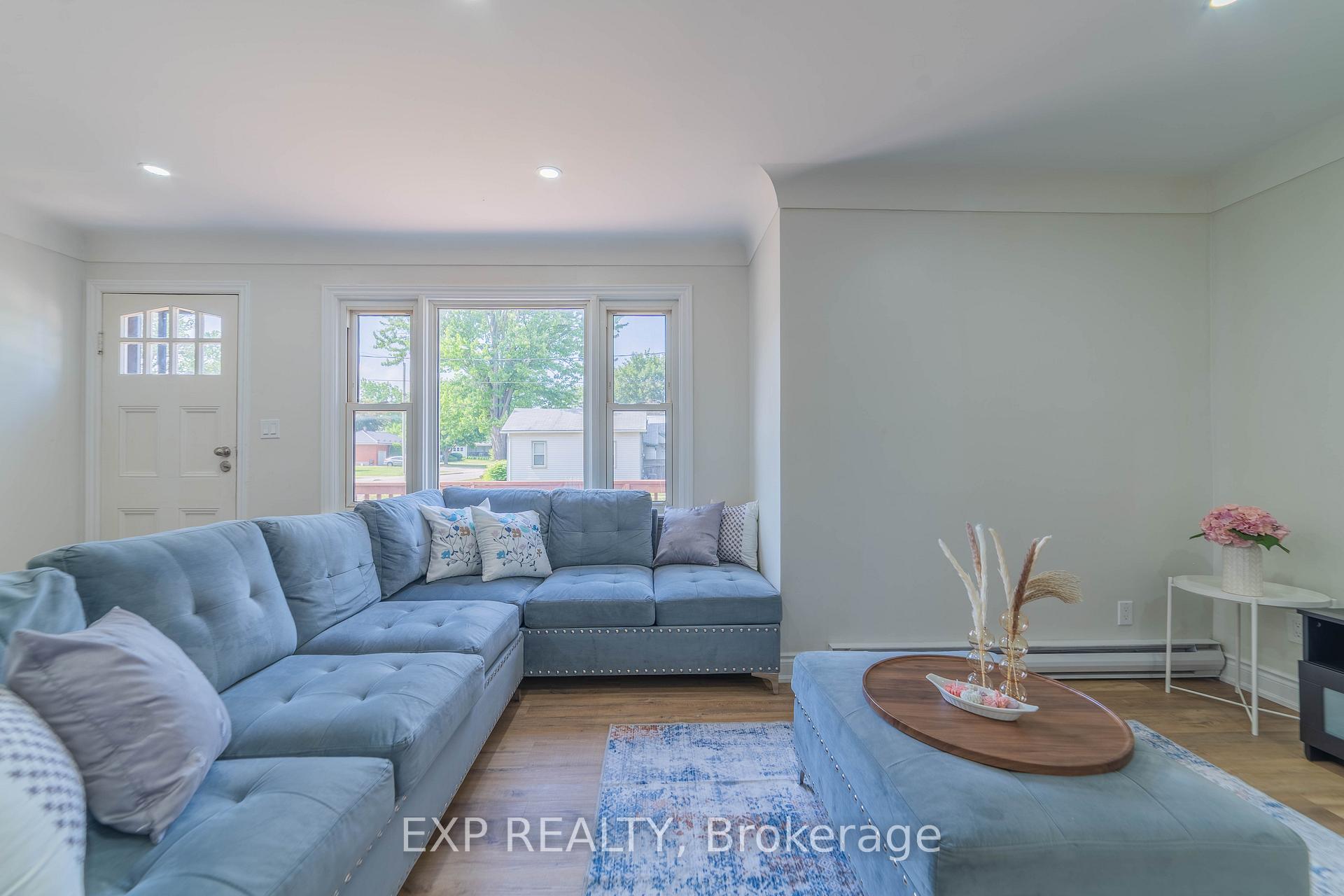 Photo 22 of 149 Copeland Street, Central Elgin, Belmont — HOMEH