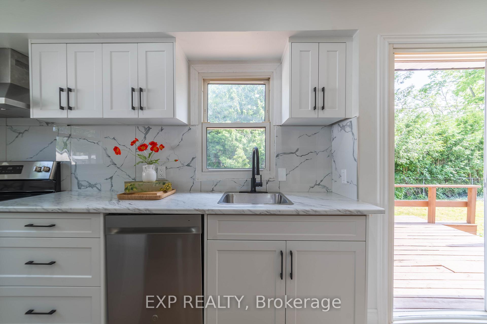 Photo 28 of 149 Copeland Street, Central Elgin, Belmont — HOMEH