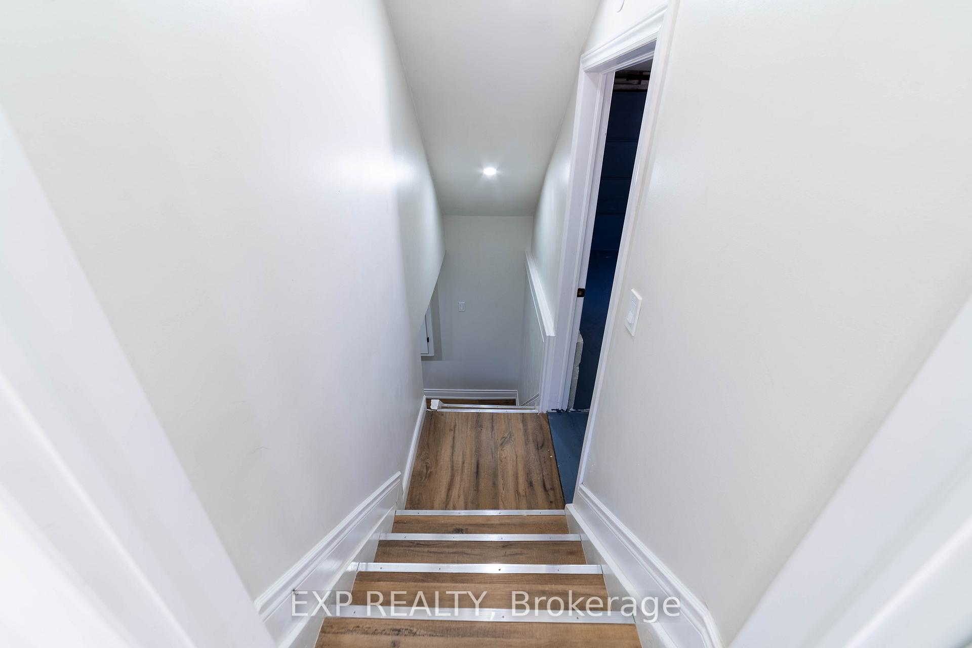 Photo 30 of 149 Copeland Street, Central Elgin, Belmont — HOMEH