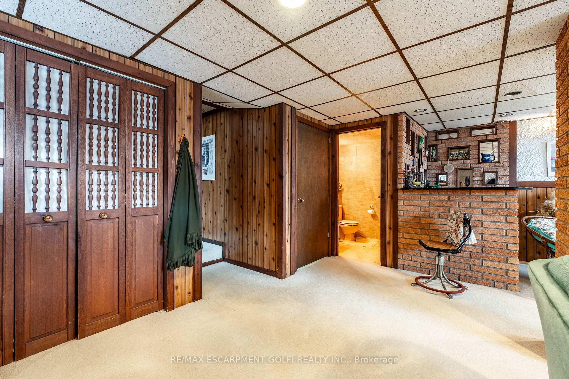 Photo 8 of 43 Brackencrest Road, St. Catharines, Secord Woods — HOMEH