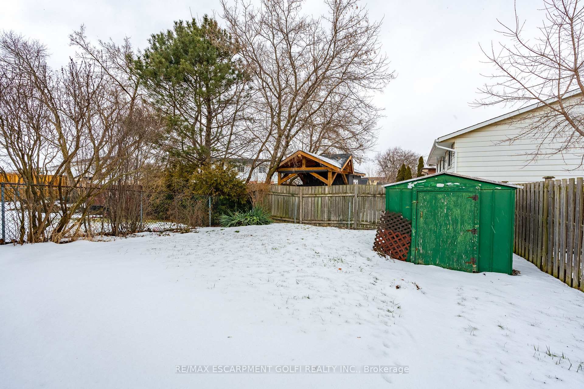Photo 20 of 43 Brackencrest Road, St. Catharines, Secord Woods — HOMEH