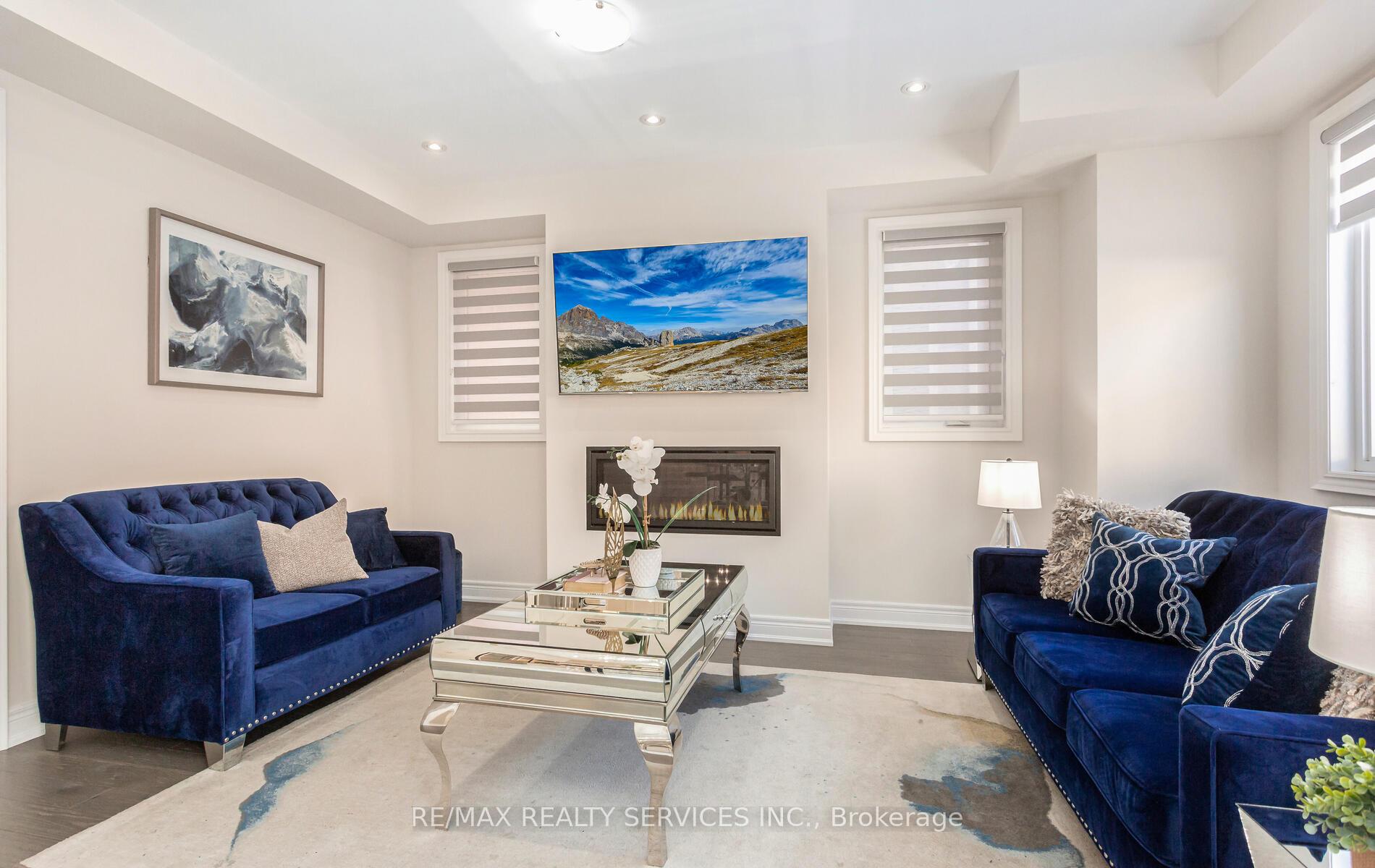 Photo 15 of 18 Seymour Road, Brampton, Sandringham-Wellington North — HOMEH