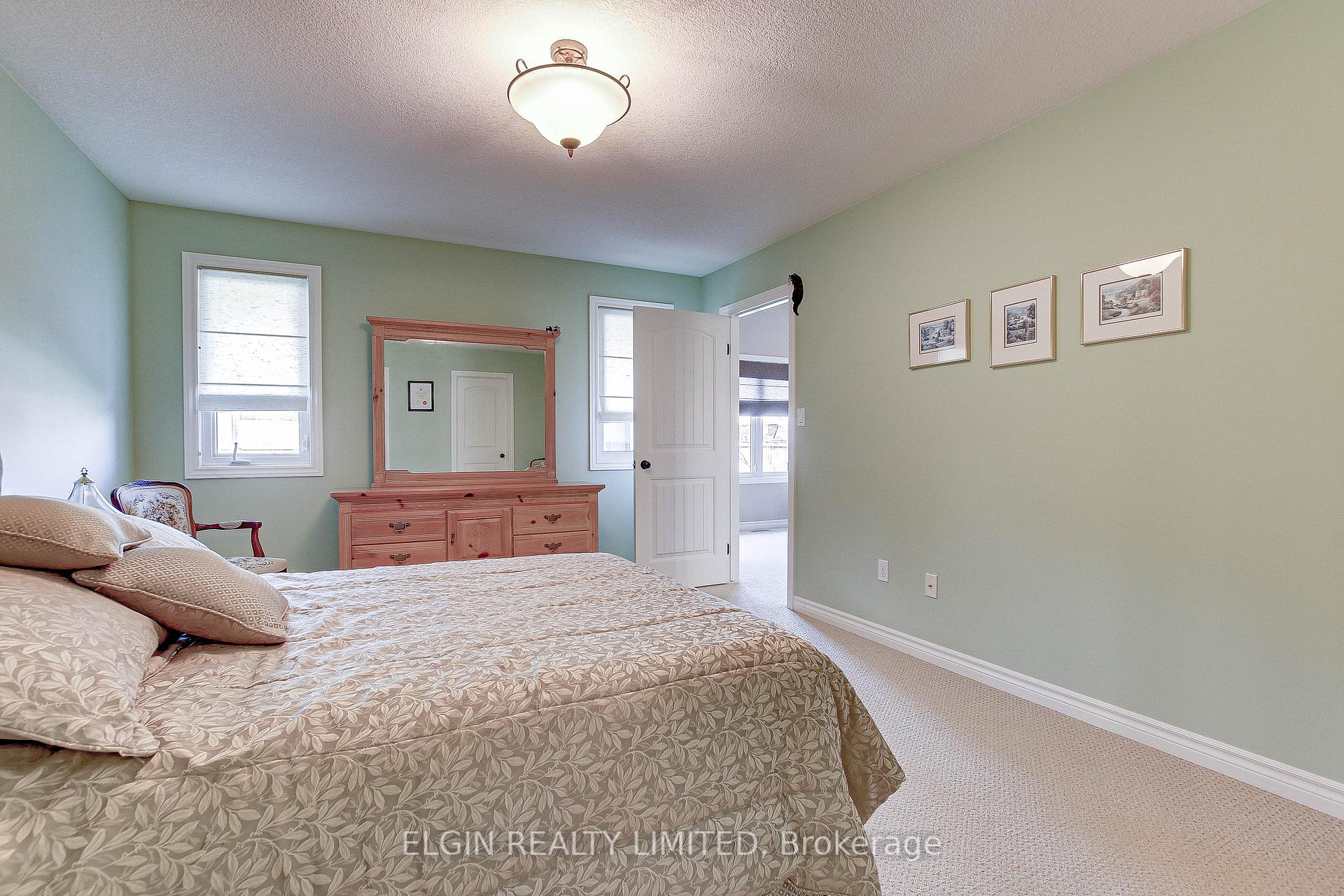 Photo 37 of 20 Pine Valley Drive, St. Thomas — HOMEH