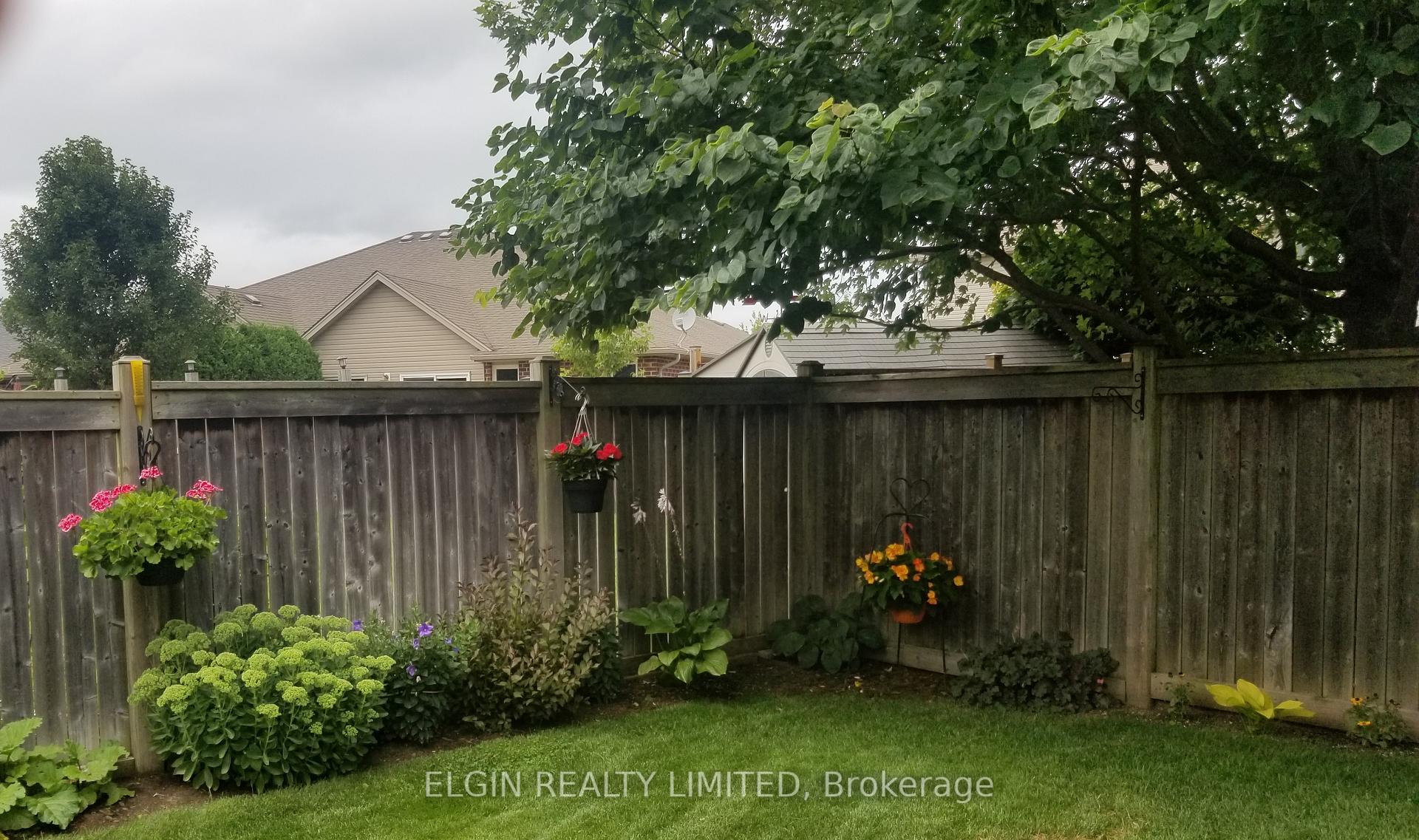 Photo 51 of 20 Pine Valley Drive, St. Thomas — HOMEH
