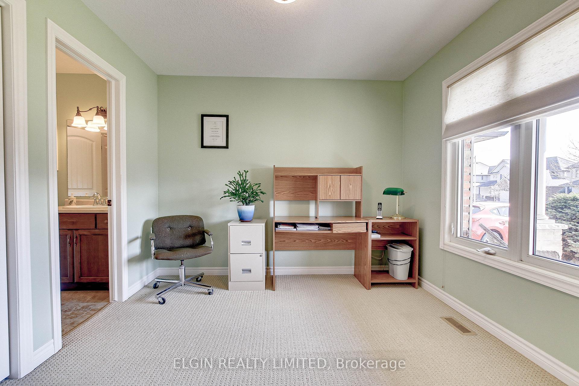 Photo 7 of 20 Pine Valley Drive, St. Thomas — HOMEH