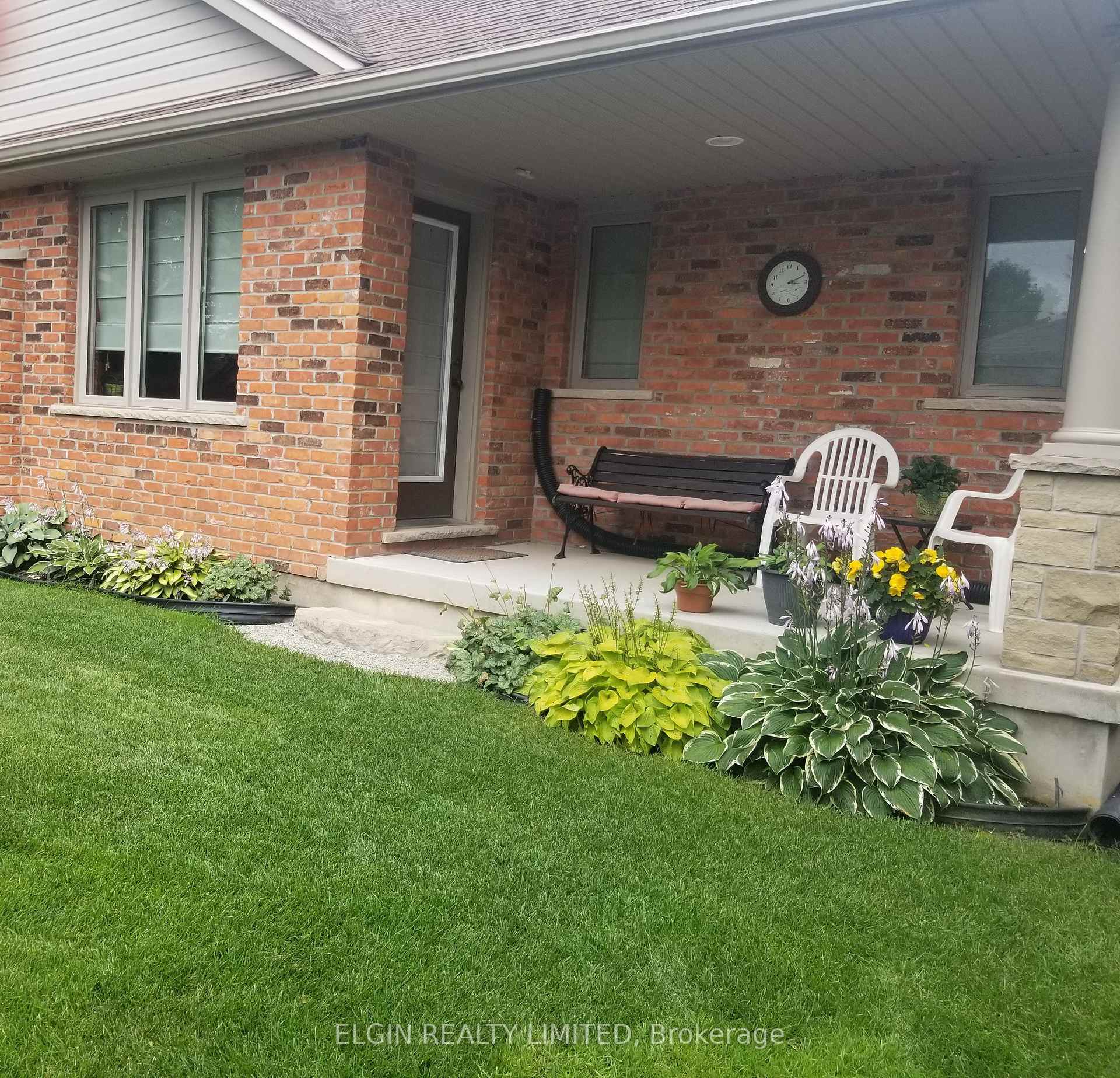 Photo 64 of 20 Pine Valley Drive, St. Thomas — HOMEH
