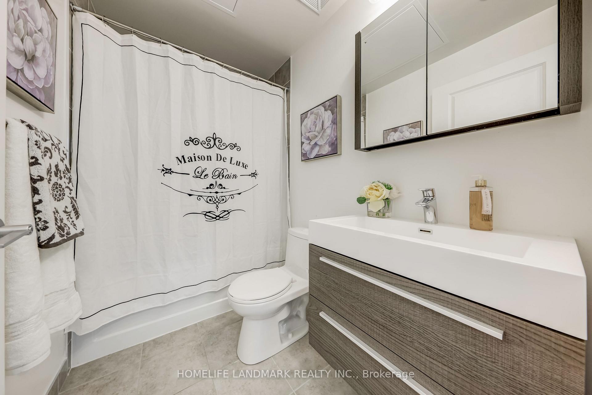 Photo 5 of Unit 611, 18 Rouge Valley Drive W, Markham, Unionville — HOMEH