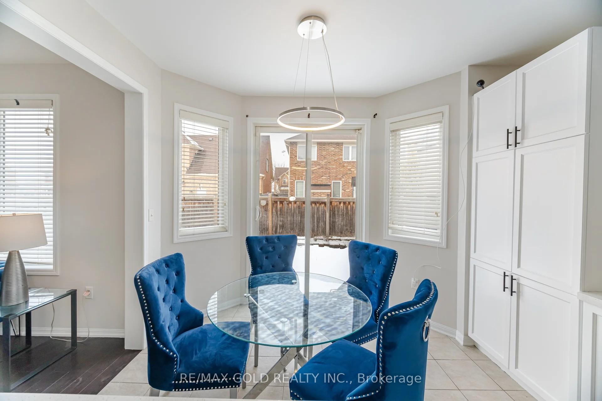 Photo 11 of 16 Pink Street, Brampton, Bram East — HOMEH