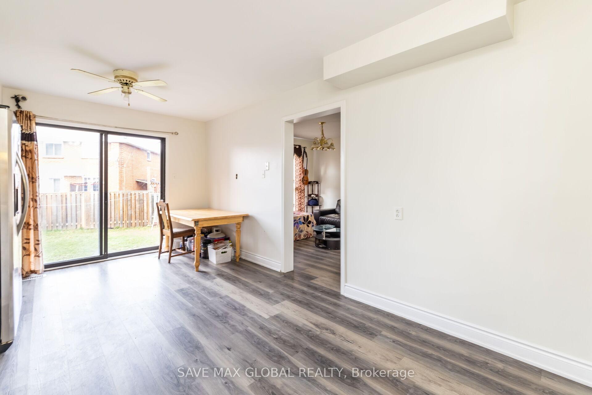 Photo 13 of 30 Rodwell Court, Brampton, Fletcher's Creek South — HOMEH