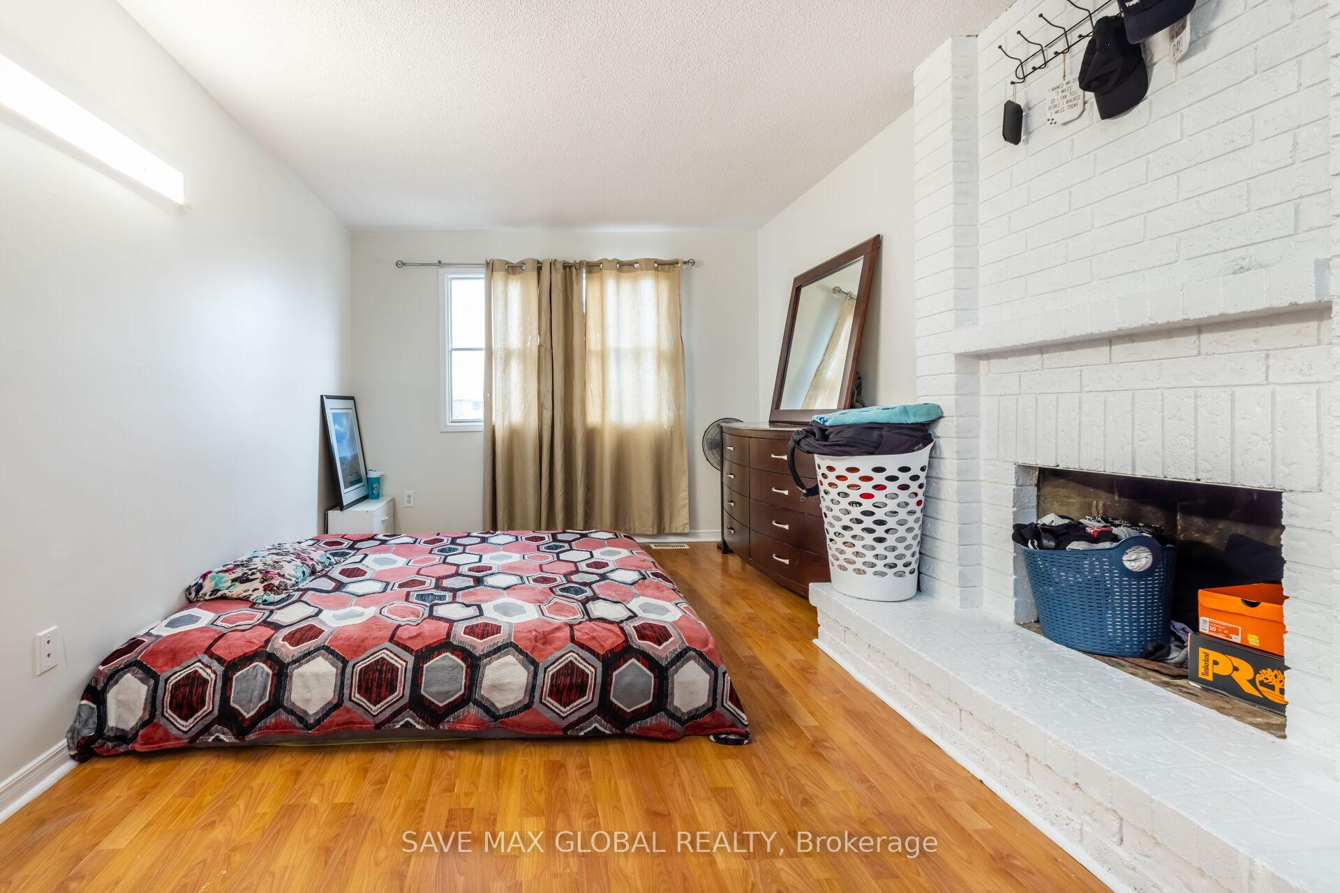 Photo 15 of 30 Rodwell Court, Brampton, Fletcher's Creek South — HOMEH