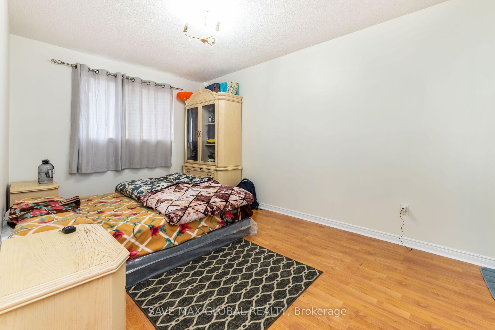 Photo 18 of 30 Rodwell Court, Brampton, Fletcher's Creek South — HOMEH