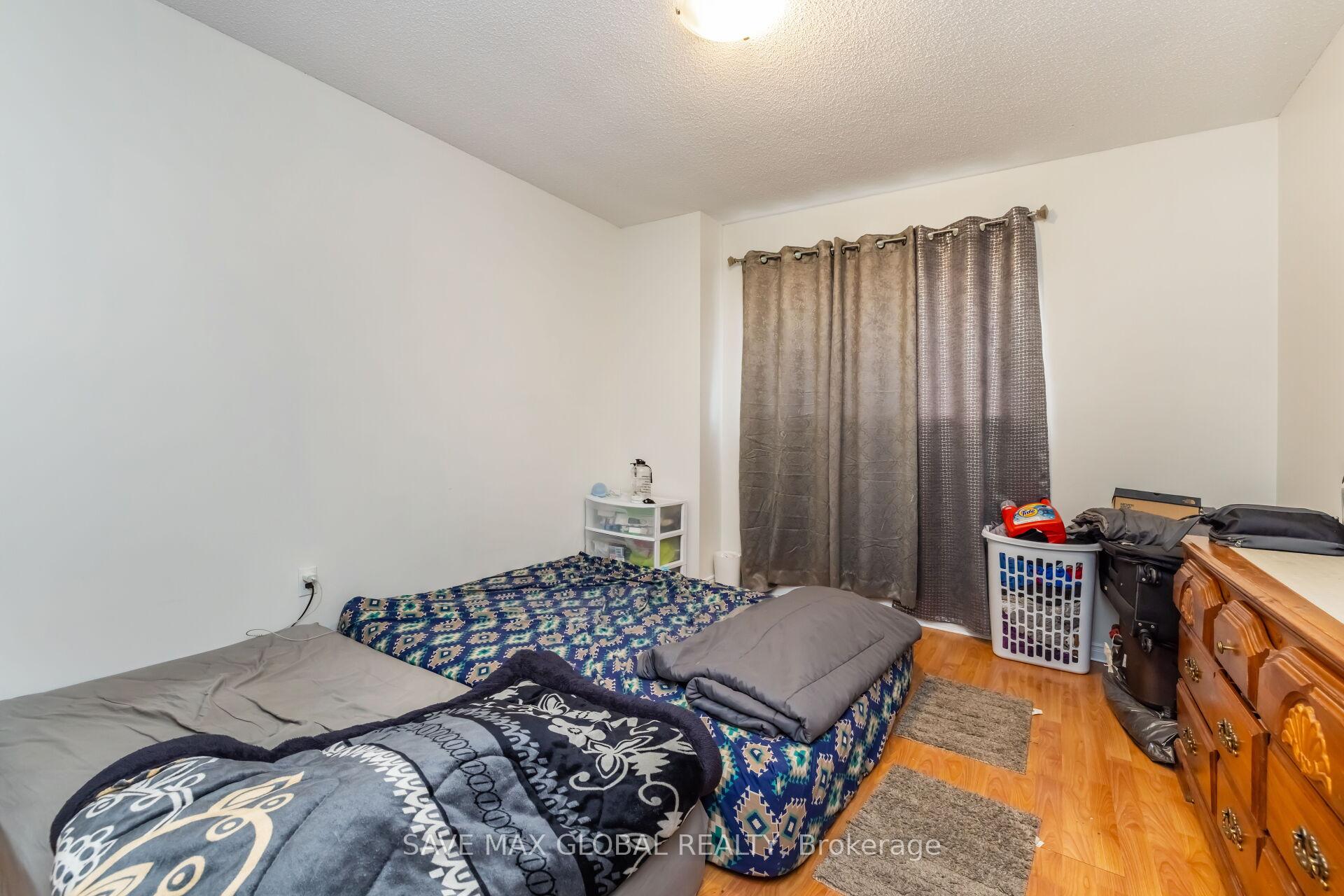 Photo 21 of 30 Rodwell Court, Brampton, Fletcher's Creek South — HOMEH