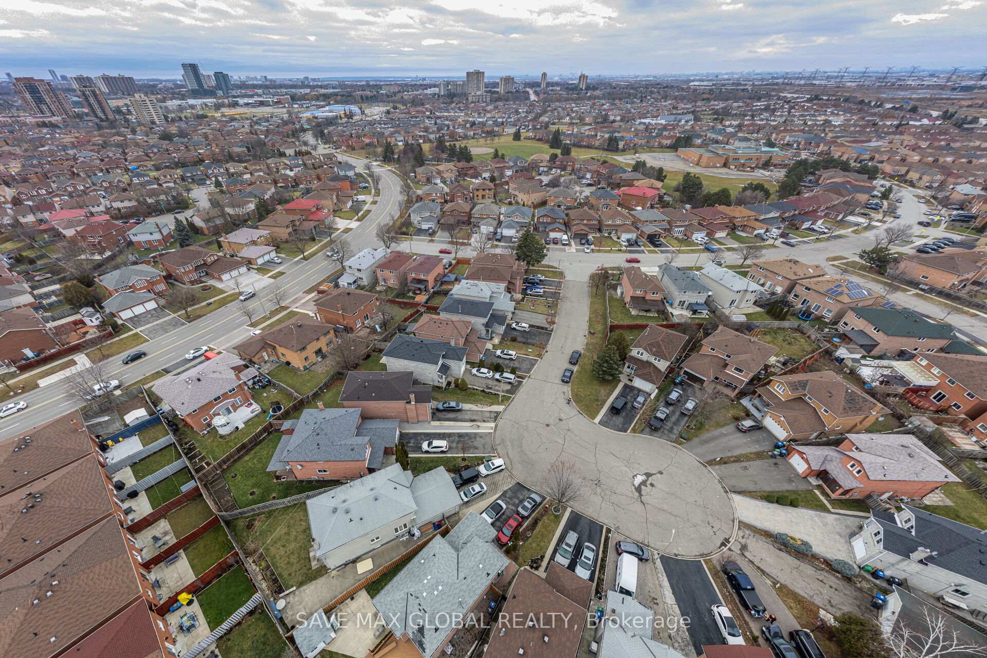 Photo 48 of 30 Rodwell Court, Brampton, Fletcher's Creek South — HOMEH