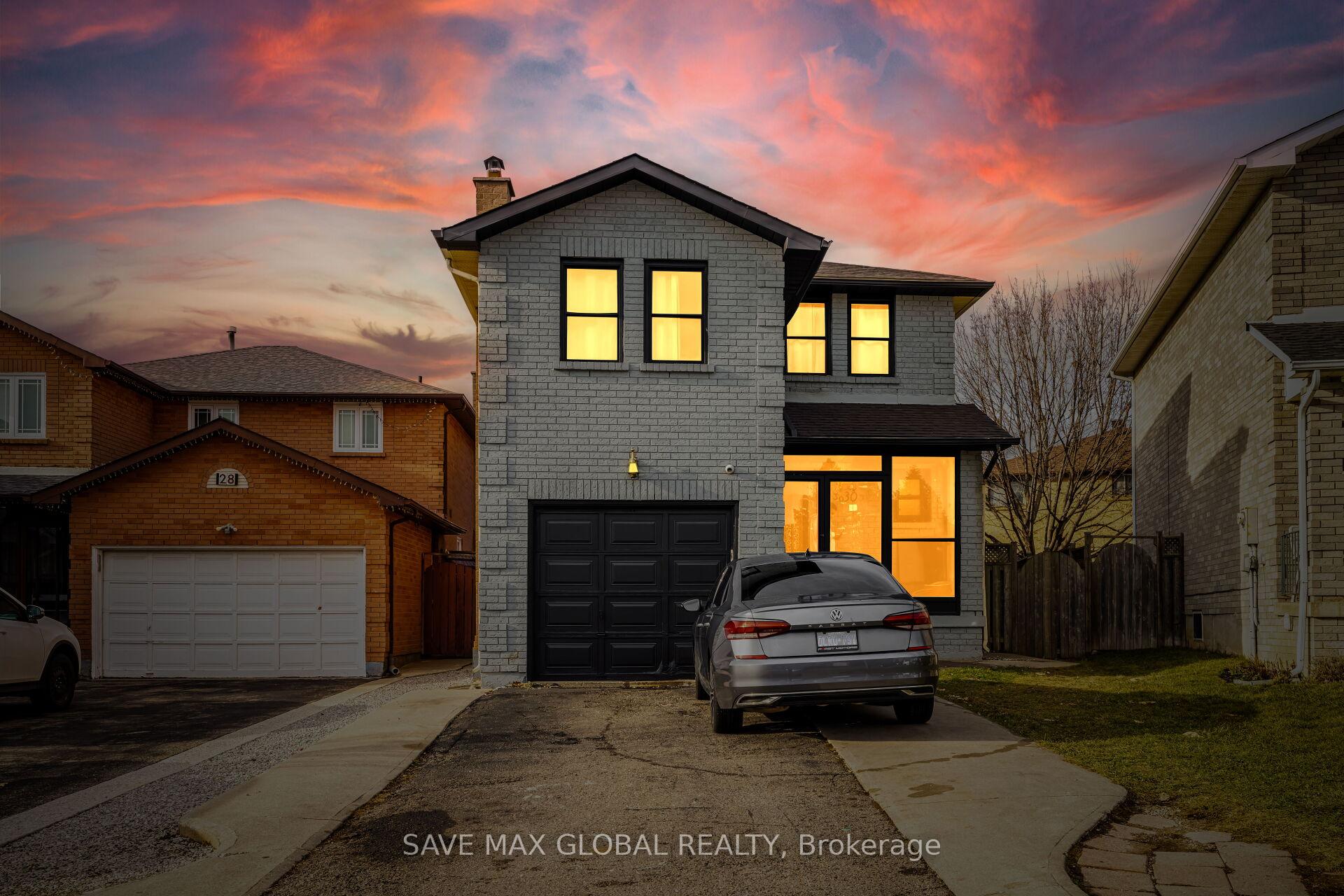 Photo 2 of 30 Rodwell Court, Brampton, Fletcher's Creek South — HOMEH