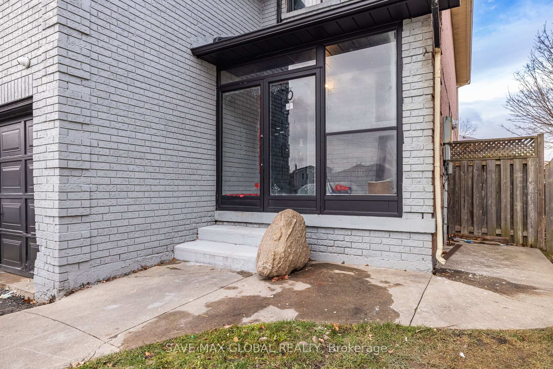 Photo 23 of 30 Rodwell Court, Brampton, Fletcher's Creek South — HOMEH