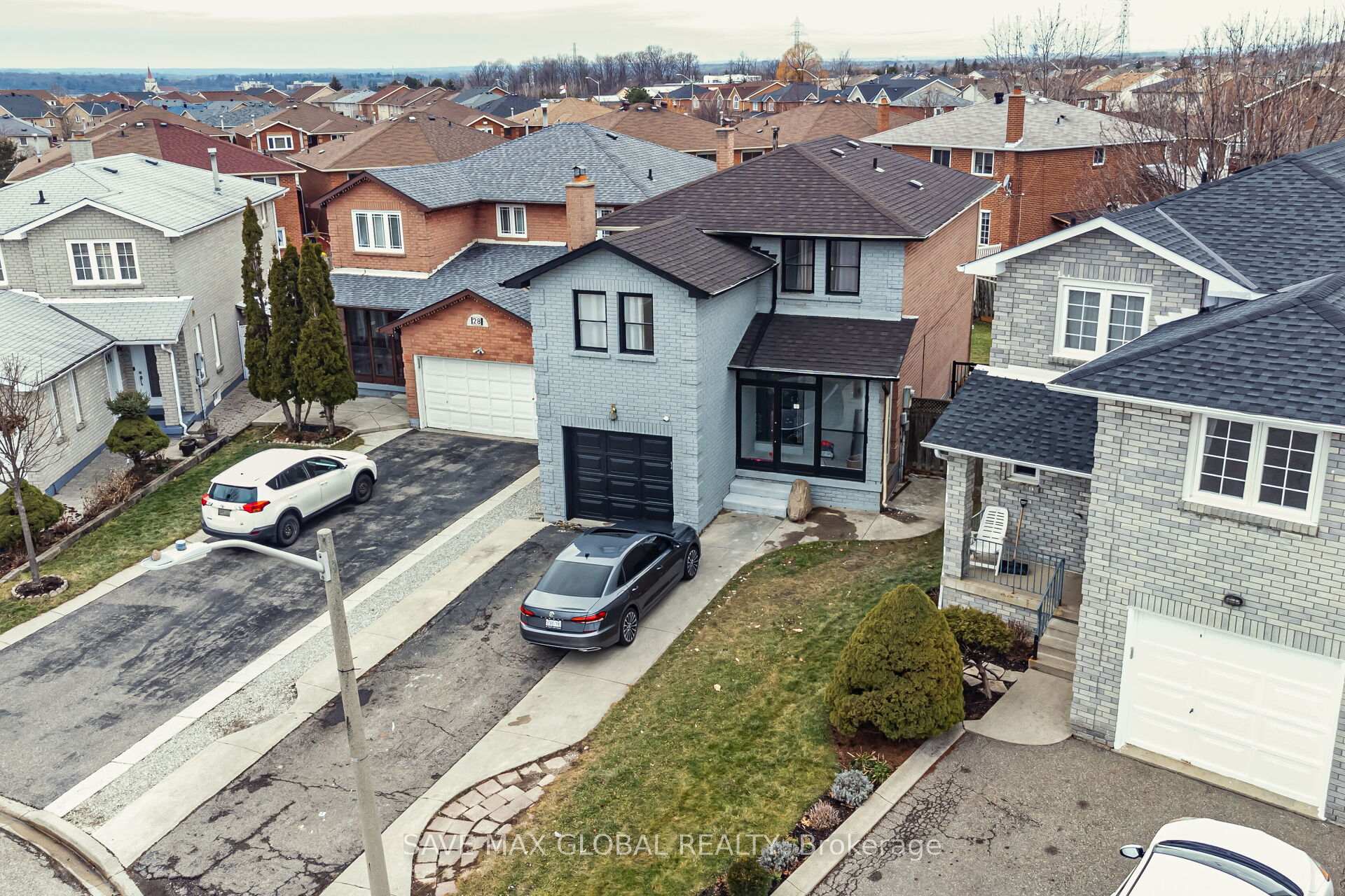 Photo 59 of 30 Rodwell Court, Brampton, Fletcher's Creek South — HOMEH