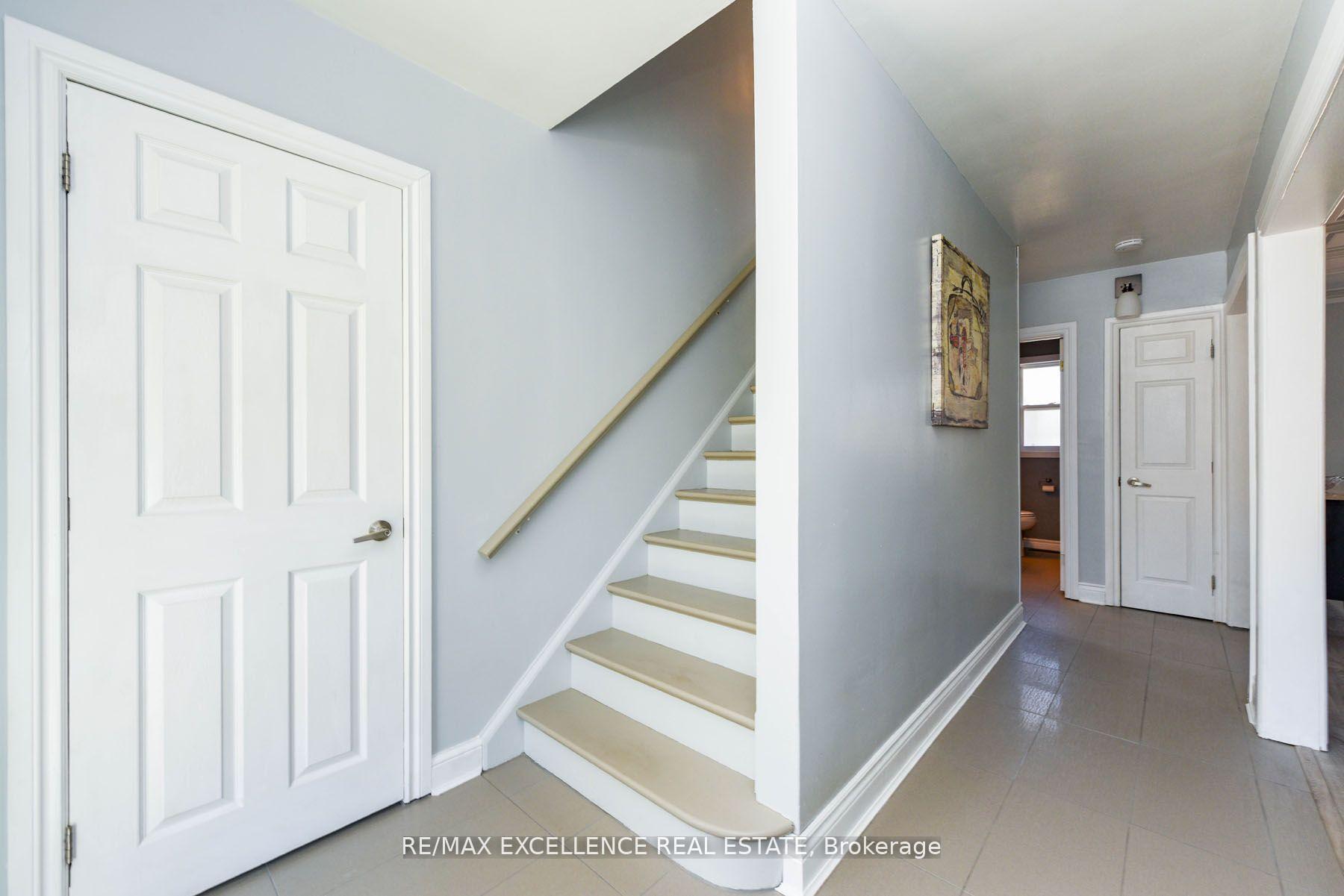 Photo 16 of 38 Mccaul Street, Brampton, Brampton North — HOMEH