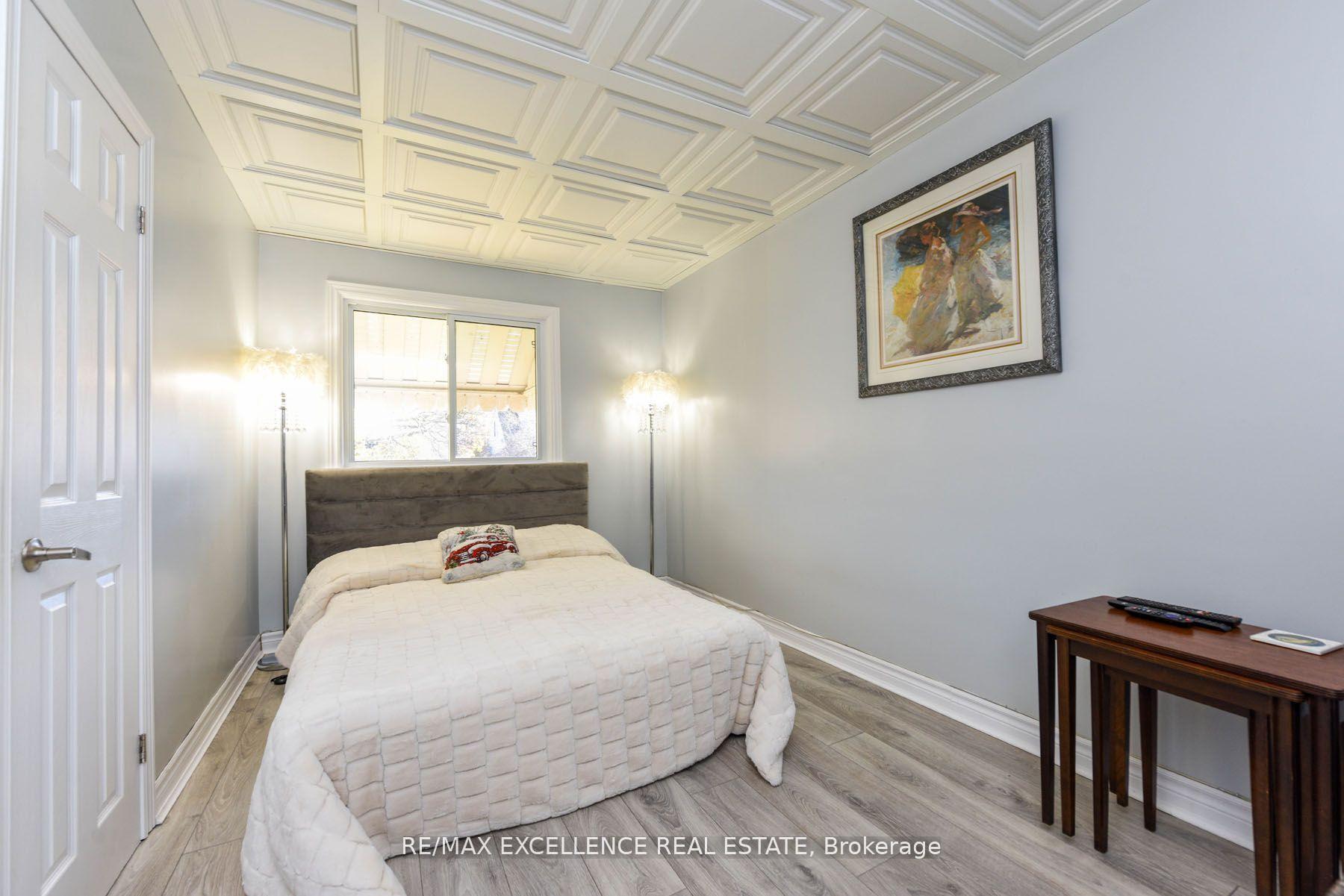 Photo 19 of 38 Mccaul Street, Brampton, Brampton North — HOMEH