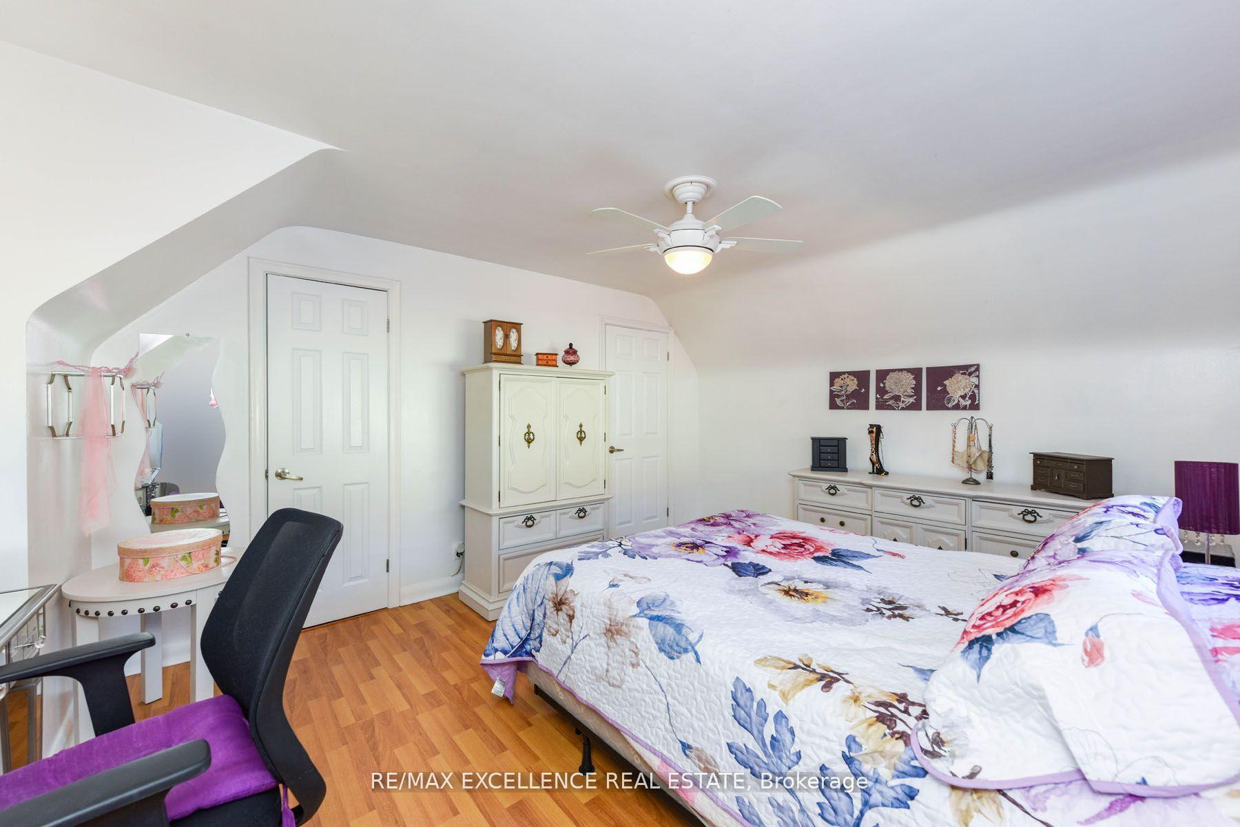 Photo 20 of 38 Mccaul Street, Brampton, Brampton North — HOMEH