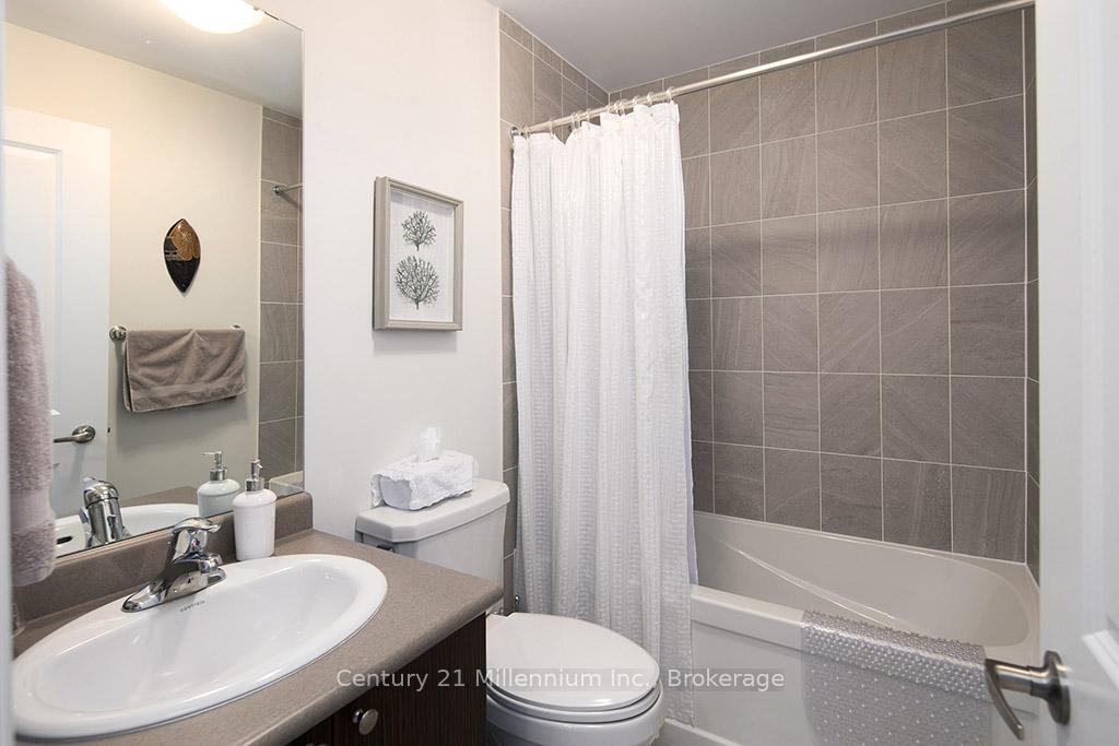 Photo 50 of 54 Kari Crescent, Collingwood — HOMEH