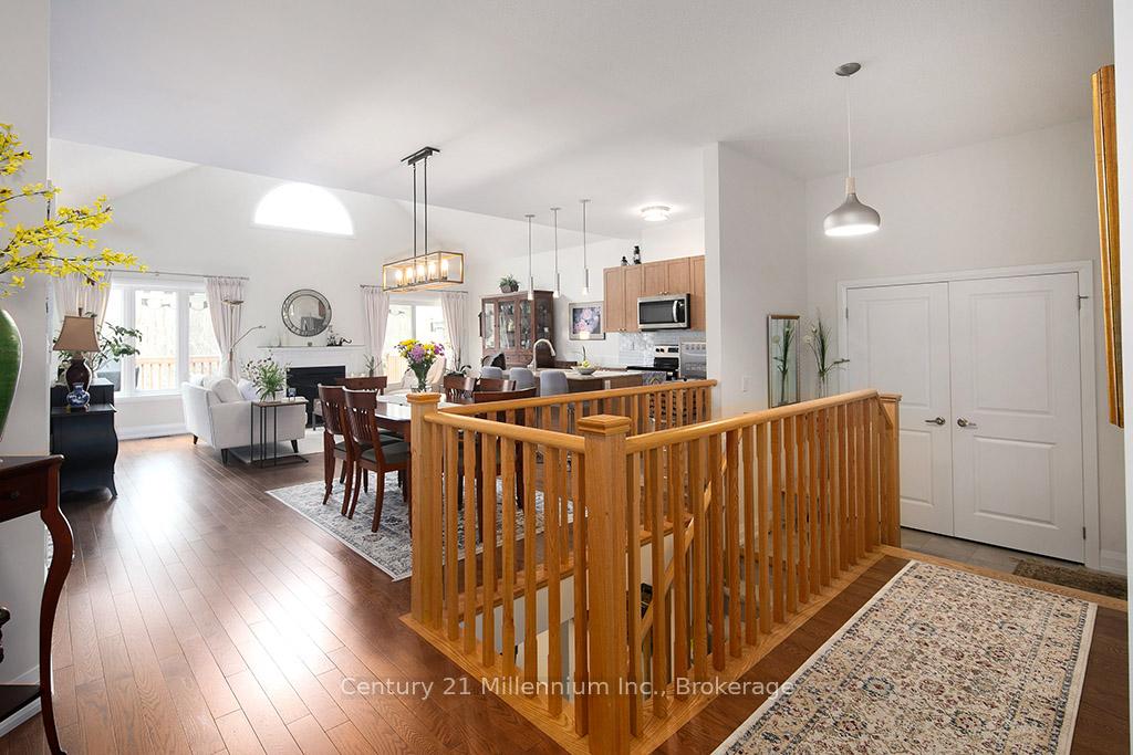Photo 10 of 54 Kari Crescent, Collingwood — HOMEH