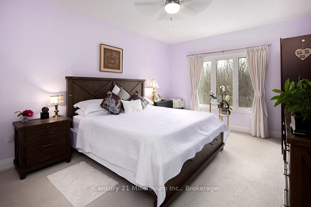 Photo 21 of 54 Kari Crescent, Collingwood — HOMEH