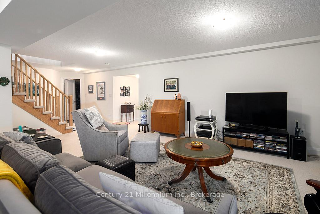 Photo 68 of 54 Kari Crescent, Collingwood — HOMEH