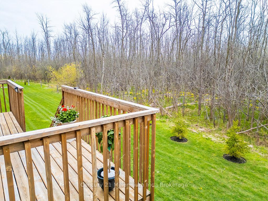 Photo 73 of 54 Kari Crescent, Collingwood — HOMEH