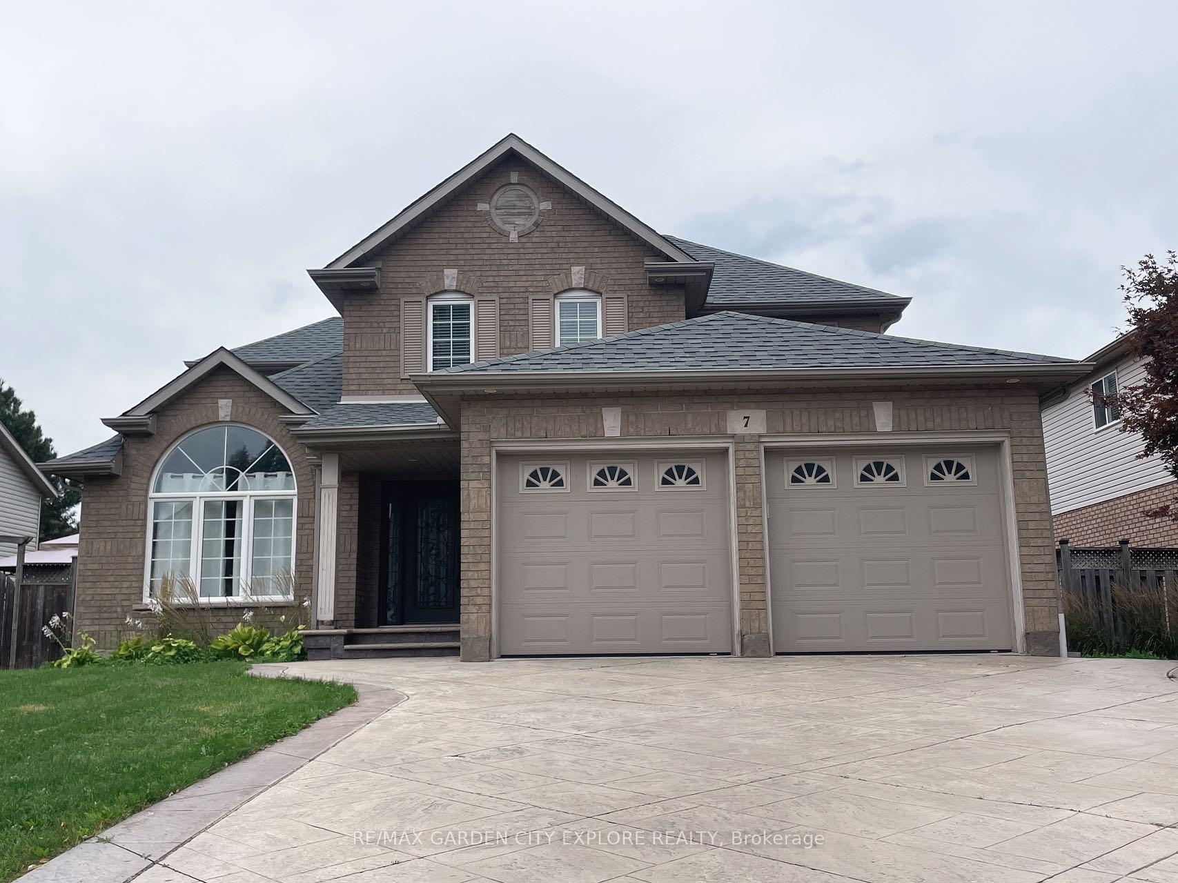 Front of 7 Shaver Road