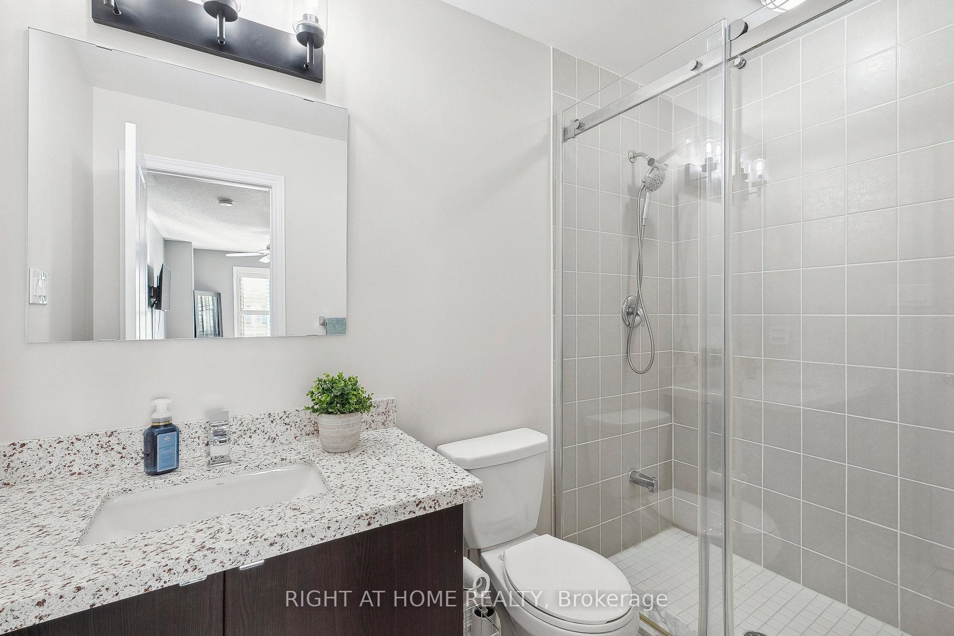 Photo 21 of 14 Savage Drive, Hamilton, Waterdown — HOMEH