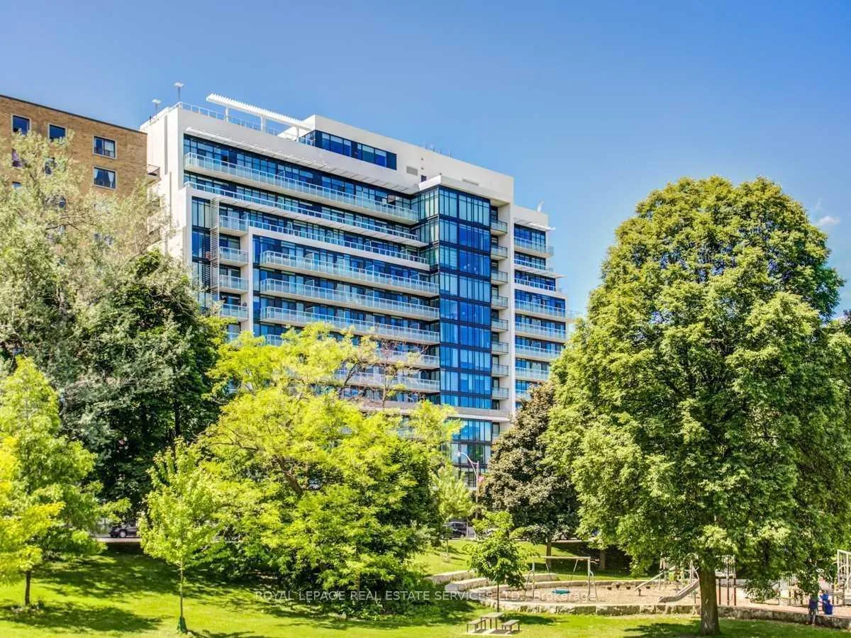 Photo 2 of Unit 304, 3018 Yonge Street, Toronto, Lawrence Park South — HOMEH