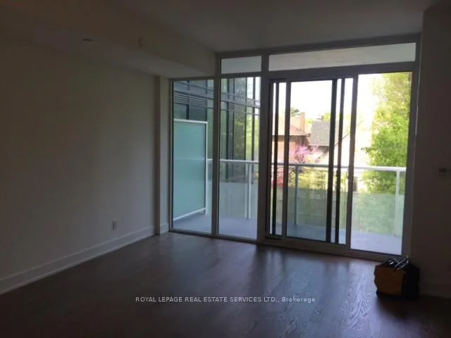 Photo 9 of Unit 304, 3018 Yonge Street, Toronto, Lawrence Park South — HOMEH