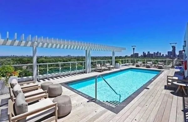 Photo 10 of Unit 304, 3018 Yonge Street, Toronto, Lawrence Park South — HOMEH