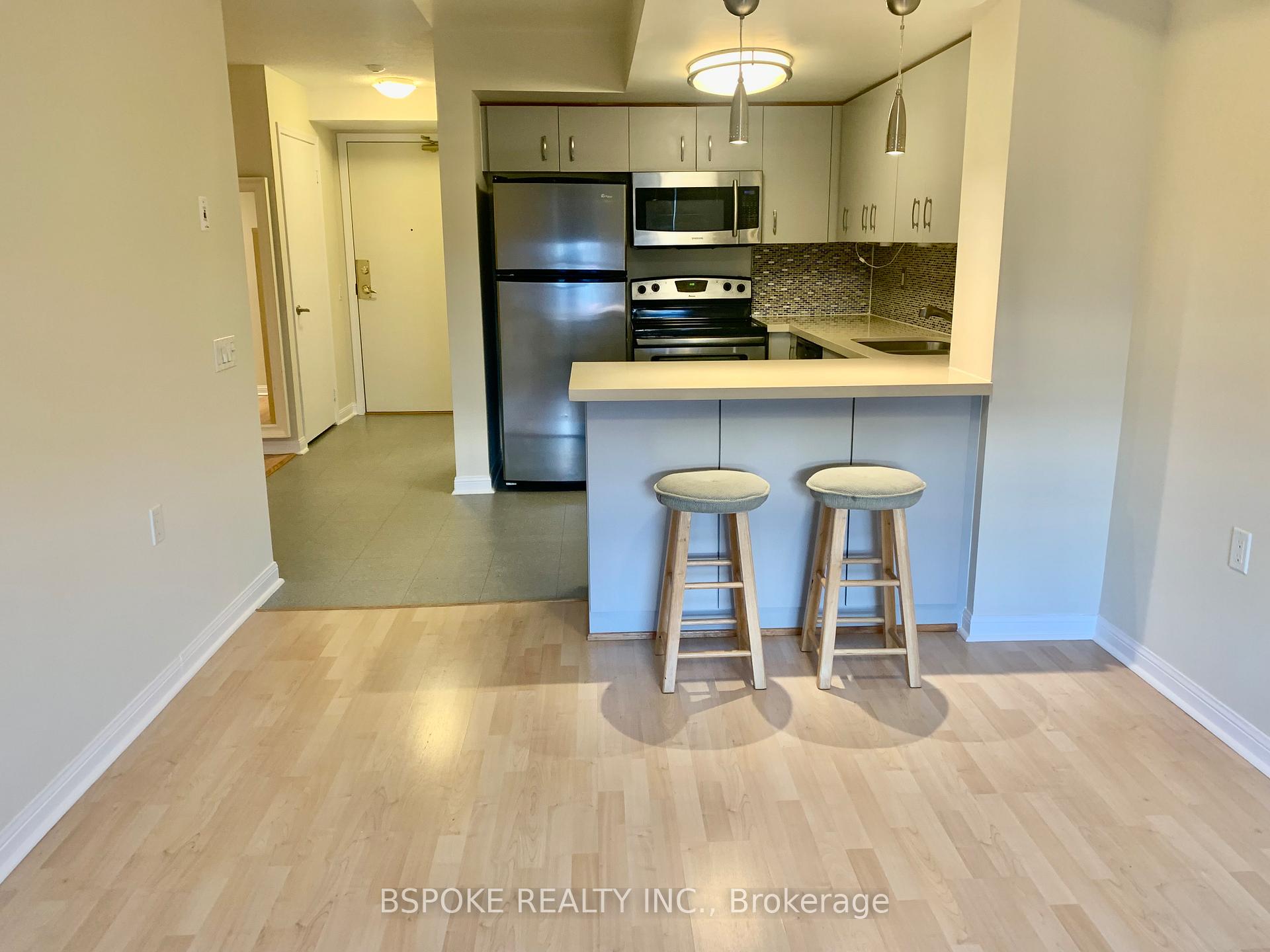 Photo 1 of Unit 711, 650 Lawrence Avenue W, Toronto, Englemount-Lawrence — HOMEH