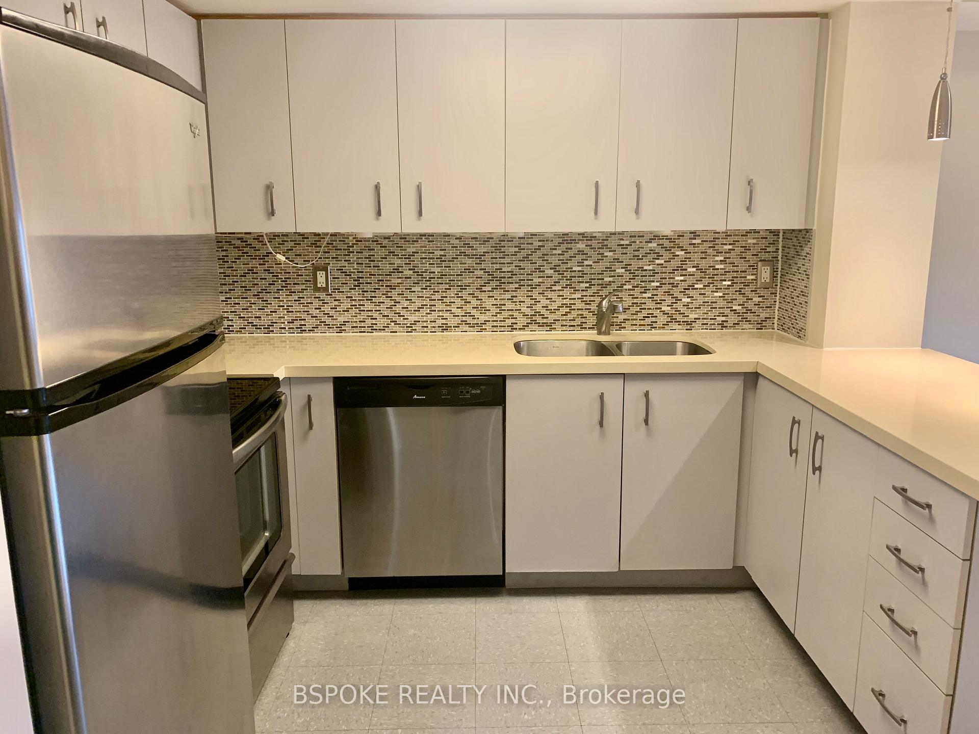 Photo 3 of Unit 711, 650 Lawrence Avenue W, Toronto, Englemount-Lawrence — HOMEH