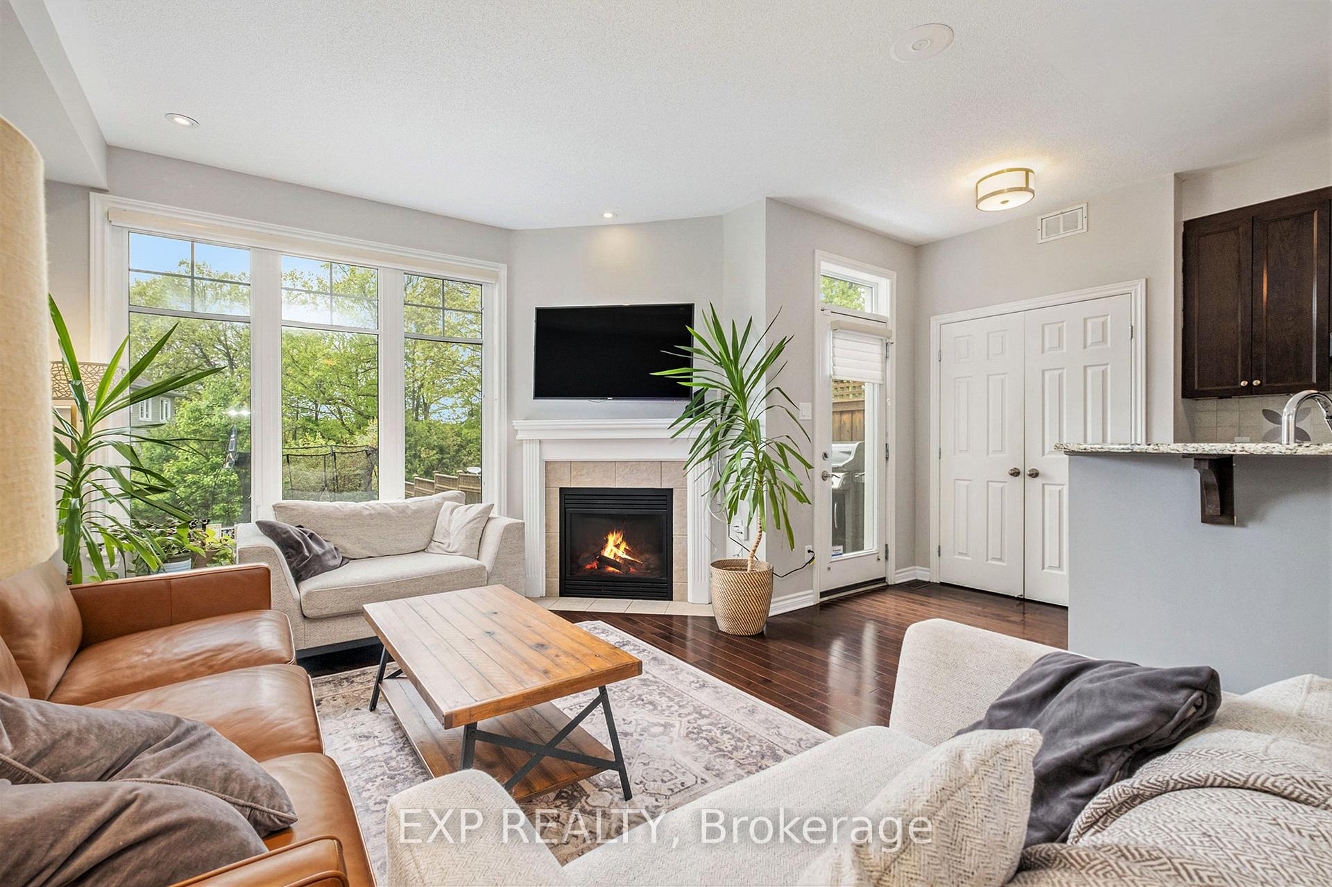 Photo 10 of 129 Abetti Ridge, Ottawa, Barrhaven - Stonebridge — HOMEH