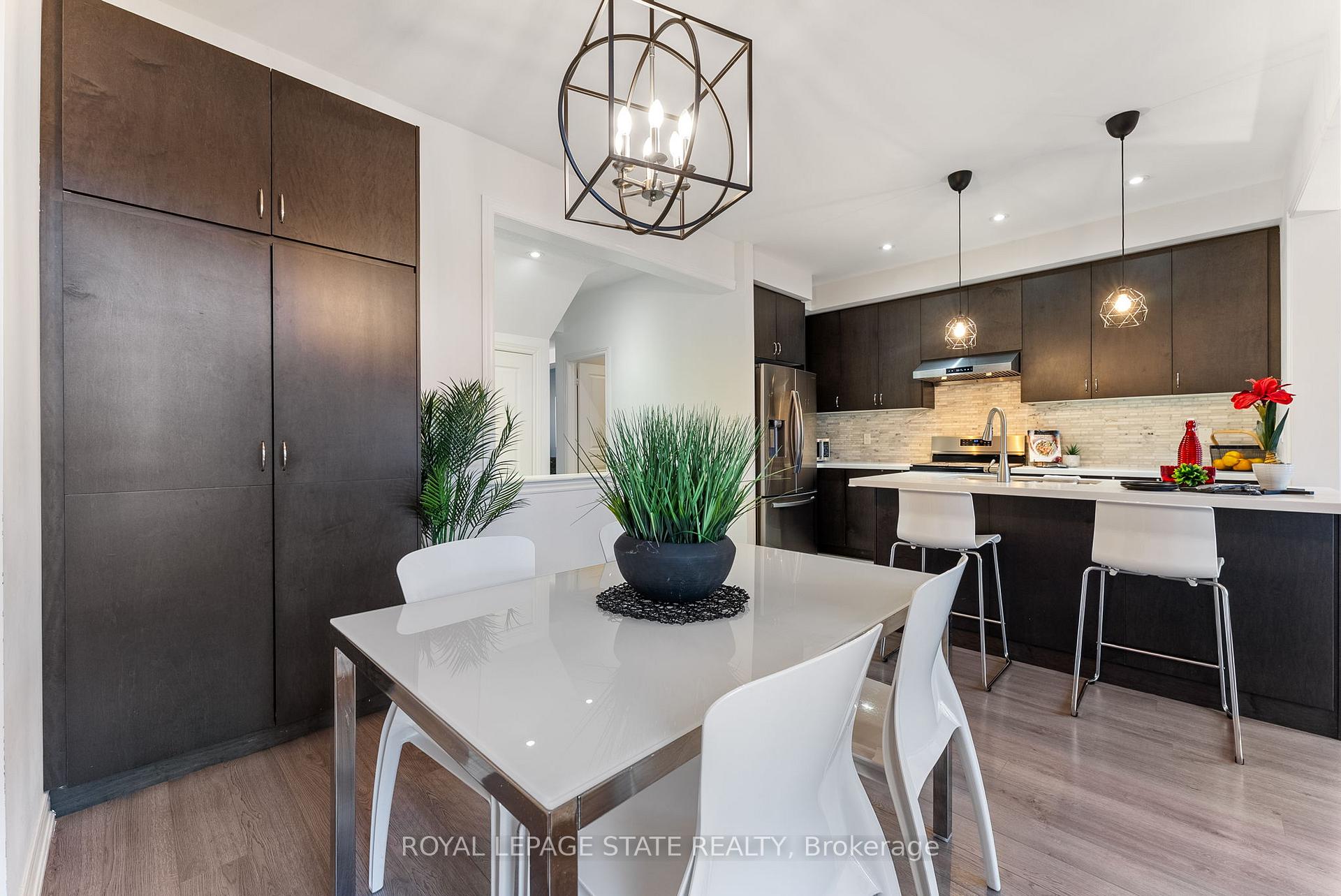 Photo 15 of 233 Skinner Road, Hamilton, Waterdown — HOMEH