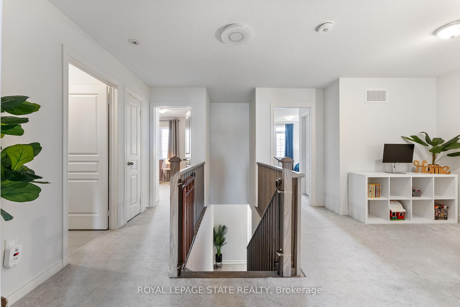 Photo 16 of 233 Skinner Road, Hamilton, Waterdown — HOMEH