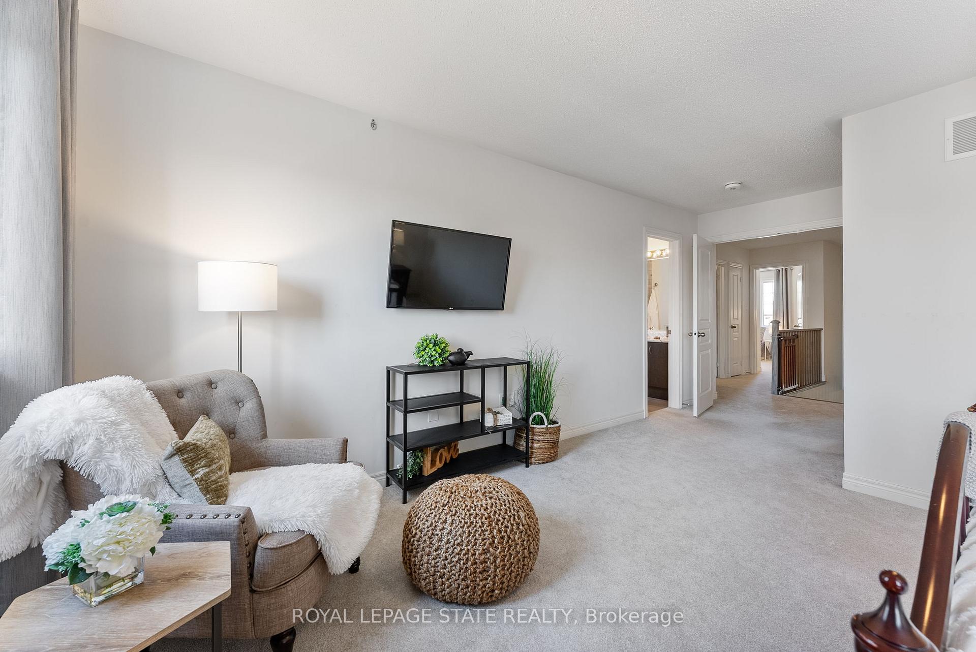 Photo 19 of 233 Skinner Road, Hamilton, Waterdown — HOMEH