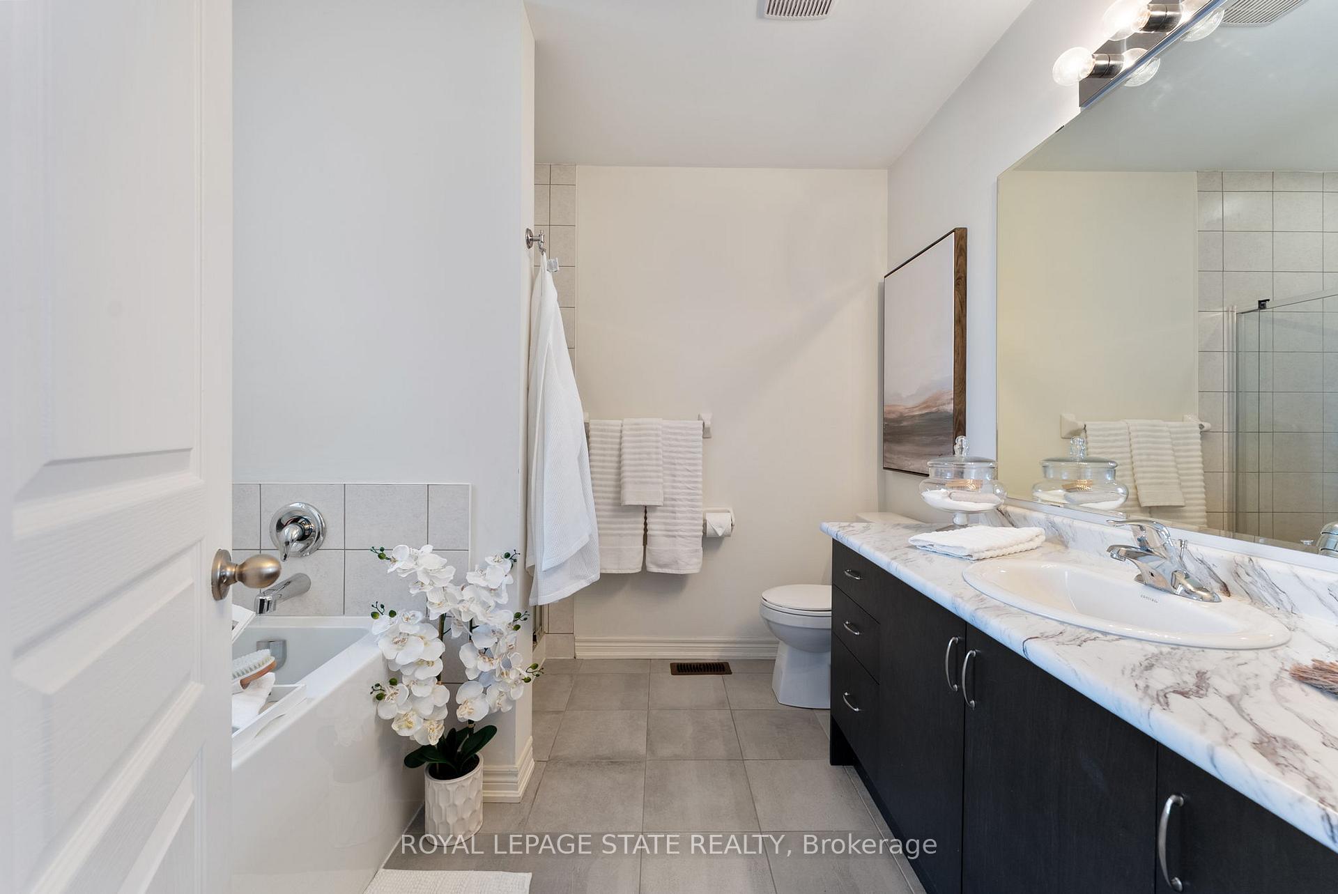 Photo 20 of 233 Skinner Road, Hamilton, Waterdown — HOMEH